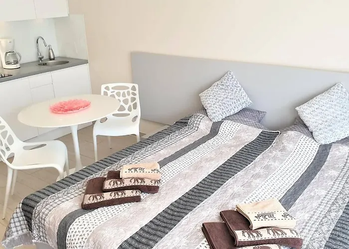 Czarna Gora Sienna Stubai 18